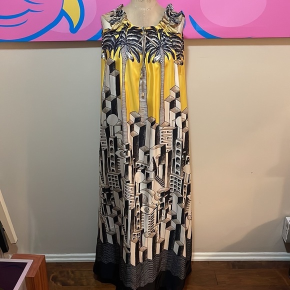 JC de Castelbajac Yellow Black Maxi Dress Camr Camera Act Print NWT - Picture 2 of 16